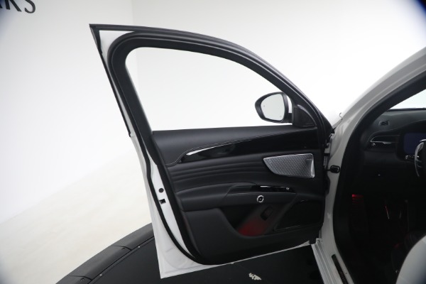 Used 2026 Maserati Grecale Modena for sale $80,555 at Alfa Romeo of Greenwich in Greenwich CT 06830 20