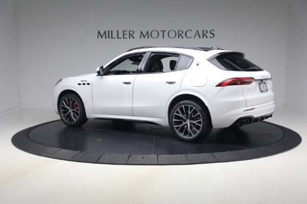 Used 2026 Maserati Grecale Modena for sale $80,555 at Alfa Romeo of Greenwich in Greenwich CT 06830 3
