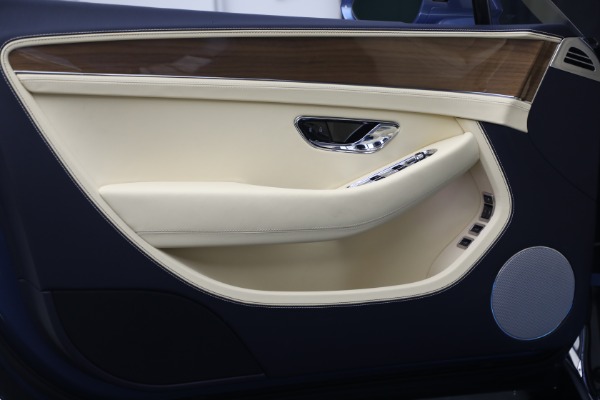 New 2026 Bentley Continental GTC for sale $357,195 at Alfa Romeo of Greenwich in Greenwich CT 06830 26