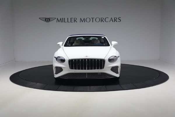 New 2026 Bentley Continental GTC Azure for sale $374,105 at Alfa Romeo of Greenwich in Greenwich CT 06830 13