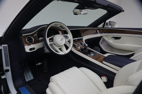 New 2026 Bentley Continental GTC Azure for sale $374,105 at Alfa Romeo of Greenwich in Greenwich CT 06830 28