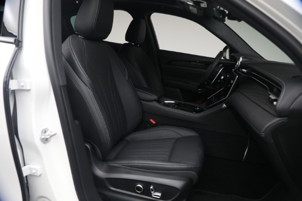 Used 2026 Maserati Grecale Modena V6 for sale $80,925 at Alfa Romeo of Greenwich in Greenwich CT 06830 17