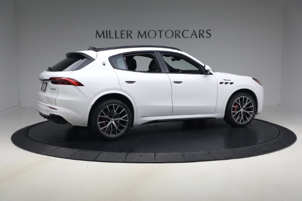 Used 2026 Maserati Grecale Modena for sale $81,370 at Alfa Romeo of Greenwich in Greenwich CT 06830 8