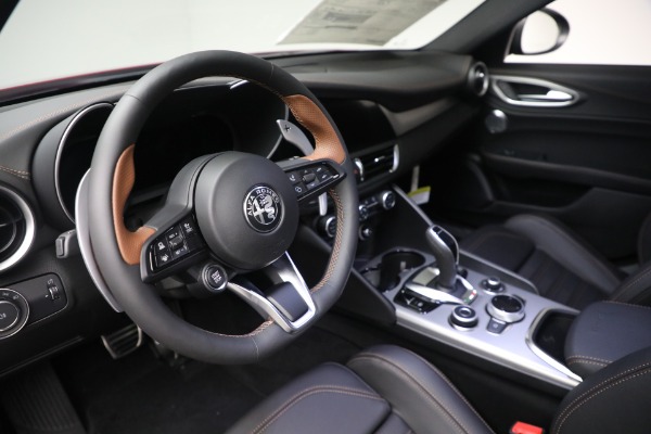 New 2025 Alfa Romeo Giulia Intensa for sale $54,575 at Alfa Romeo of Greenwich in Greenwich CT 06830 13
