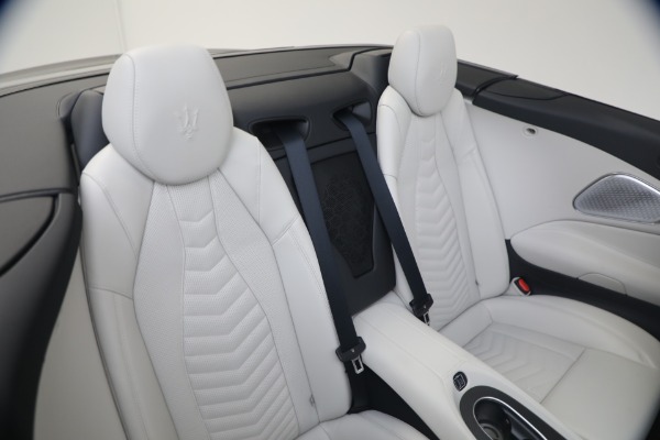 New 2026 Maserati GranCabrio Modena for sale $167,125 at Alfa Romeo of Greenwich in Greenwich CT 06830 25