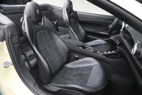 Used 2023 Ferrari Portofino M for sale $279,900 at Alfa Romeo of Greenwich in Greenwich CT 06830 25