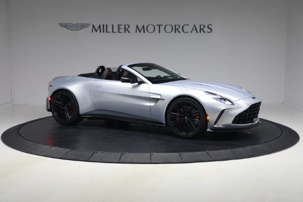 New 2026 Aston Martin Vantage Roadster for sale $274,300 at Alfa Romeo of Greenwich in Greenwich CT 06830 10