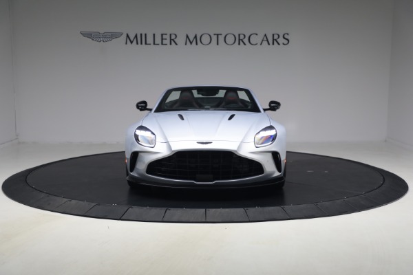 New 2026 Aston Martin Vantage Roadster for sale $274,300 at Alfa Romeo of Greenwich in Greenwich CT 06830 12