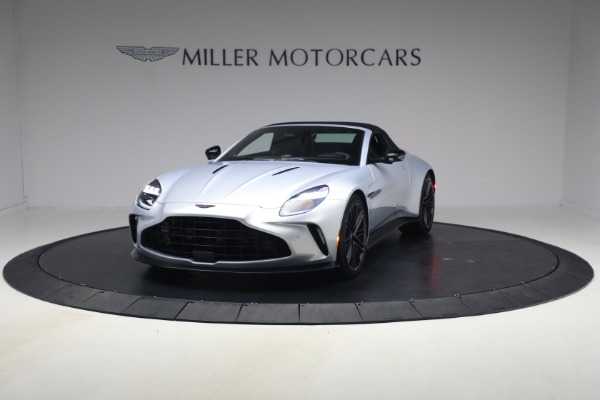 New 2026 Aston Martin Vantage Roadster for sale $274,300 at Alfa Romeo of Greenwich in Greenwich CT 06830 13