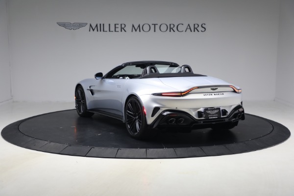 New 2026 Aston Martin Vantage Roadster for sale $274,300 at Alfa Romeo of Greenwich in Greenwich CT 06830 5