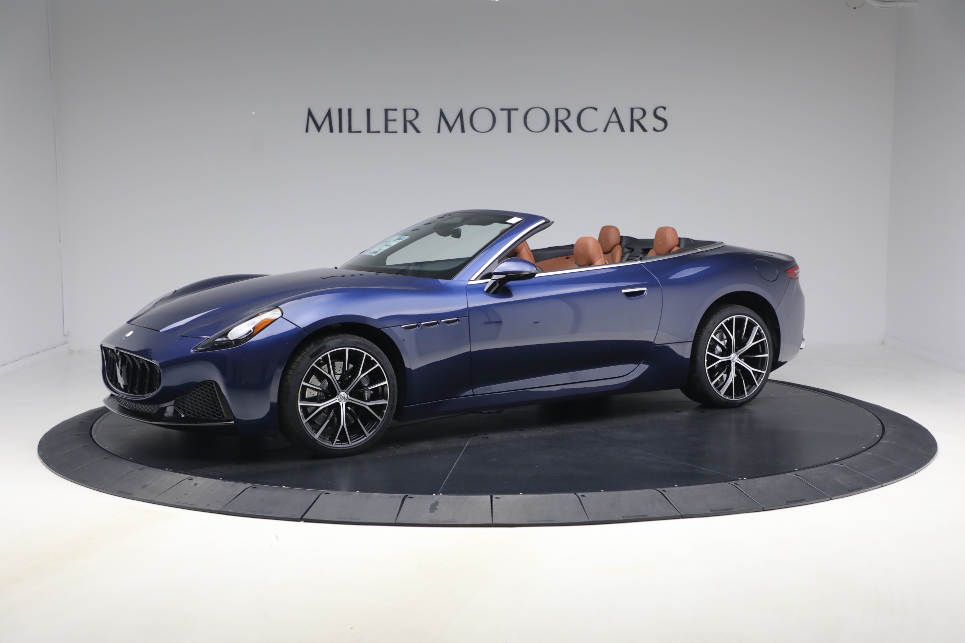New 2026 Maserati GranCabrio Modena for sale $178,635 at Alfa Romeo of Greenwich in Greenwich CT 06830 1