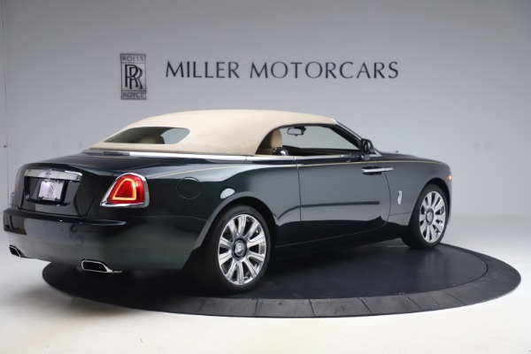 Used 2017 Rolls-Royce Dawn for sale Sold at Alfa Romeo of Greenwich in Greenwich CT 06830 23