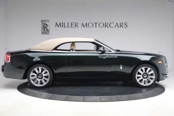 Used 2017 Rolls-Royce Dawn for sale Sold at Alfa Romeo of Greenwich in Greenwich CT 06830 24