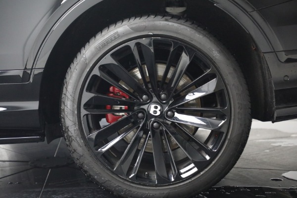 Used 2023 Bentley Bentayga Speed for sale $181,900 at Alfa Romeo of Greenwich in Greenwich CT 06830 16