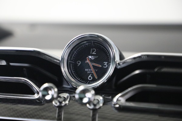 Used 2022 Bentley Bentayga Speed for sale $161,900 at Alfa Romeo of Greenwich in Greenwich CT 06830 21