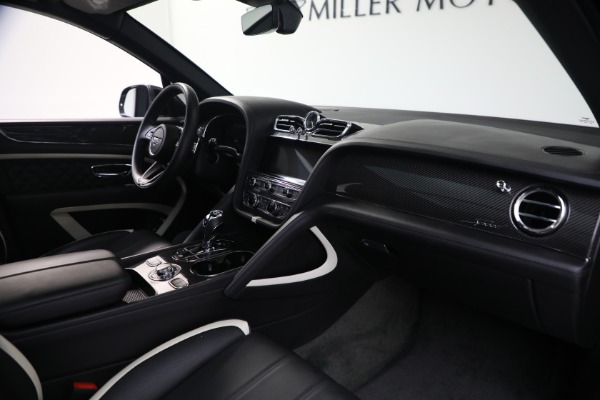 Used 2022 Bentley Bentayga Speed for sale $161,900 at Alfa Romeo of Greenwich in Greenwich CT 06830 22