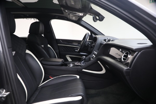 Used 2022 Bentley Bentayga Speed for sale $161,900 at Alfa Romeo of Greenwich in Greenwich CT 06830 23