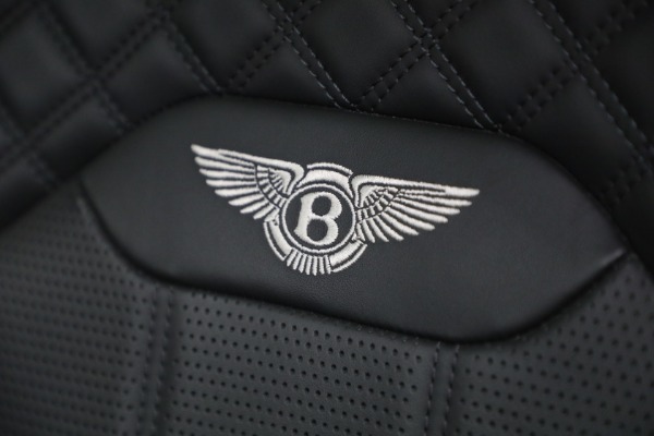 Used 2022 Bentley Bentayga Speed for sale $161,900 at Alfa Romeo of Greenwich in Greenwich CT 06830 27