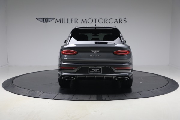 Used 2022 Bentley Bentayga Speed for sale $161,900 at Alfa Romeo of Greenwich in Greenwich CT 06830 4