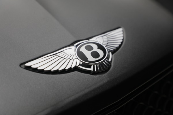 Used 2022 Bentley Bentayga Speed for sale $161,900 at Alfa Romeo of Greenwich in Greenwich CT 06830 9