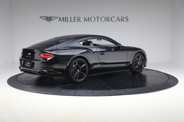 Used 2022 Bentley Continental GT V8 for sale Call for price at Alfa Romeo of Greenwich in Greenwich CT 06830 8