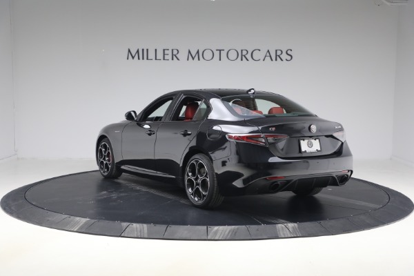 New 2026 Alfa Romeo Giulia VELOCE for sale $57,041 at Alfa Romeo of Greenwich in Greenwich CT 06830 5