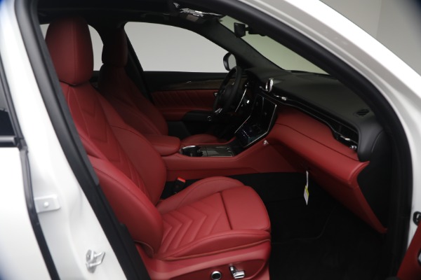 New 2026 Maserati Grecale Modena for sale $99,195 at Alfa Romeo of Greenwich in Greenwich CT 06830 14