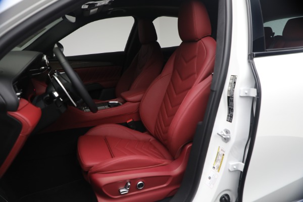 New 2026 Maserati Grecale Modena for sale $99,195 at Alfa Romeo of Greenwich in Greenwich CT 06830 15