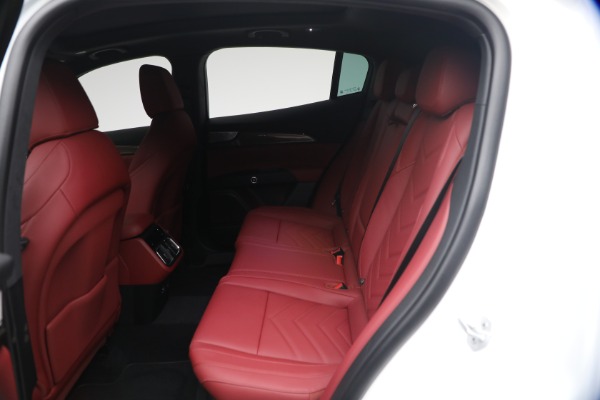 New 2026 Maserati Grecale Modena for sale $99,195 at Alfa Romeo of Greenwich in Greenwich CT 06830 17