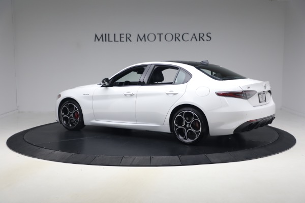 New 2026 Alfa Romeo Giulia for sale $43,000 at Alfa Romeo of Greenwich in Greenwich CT 06830 5