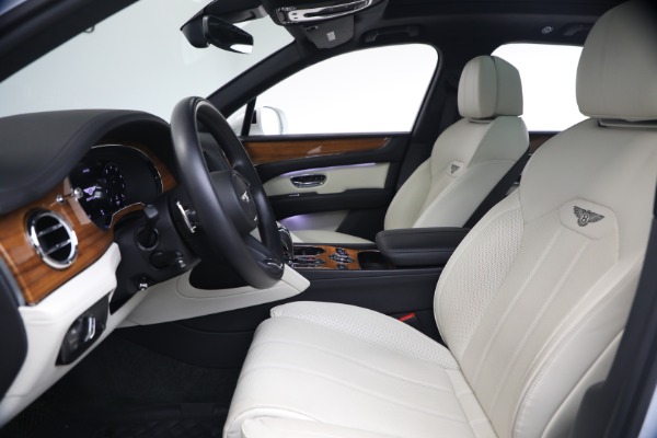 Used 2023 Bentley Bentayga V8 for sale Call for price at Alfa Romeo of Greenwich in Greenwich CT 06830 20