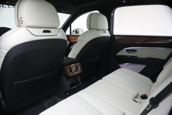 Used 2023 Bentley Bentayga V8 for sale Call for price at Alfa Romeo of Greenwich in Greenwich CT 06830 22