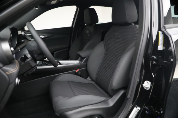 New 2026 Alfa Romeo Tonale Sprint for sale $43,210 at Alfa Romeo of Greenwich in Greenwich CT 06830 13