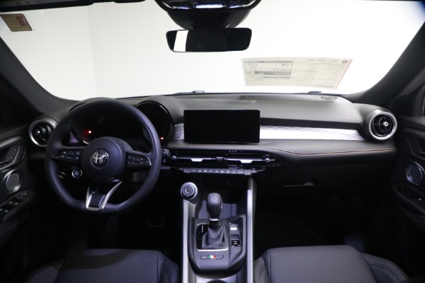 New 2026 Alfa Romeo Tonale Sprint for sale $46,530 at Alfa Romeo of Greenwich in Greenwich CT 06830 22