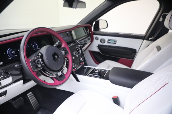 Used 2025 Rolls-Royce Black Badge Cullinan for sale $469,900 at Alfa Romeo of Greenwich in Greenwich CT 06830 14