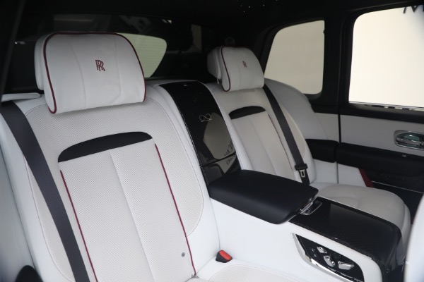 Used 2025 Rolls-Royce Black Badge Cullinan for sale $469,900 at Alfa Romeo of Greenwich in Greenwich CT 06830 23