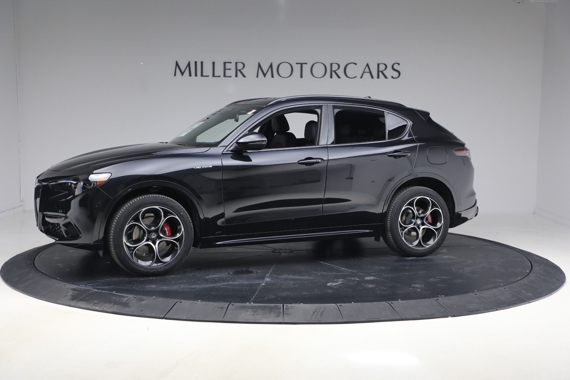 New 2026 Alfa Romeo Stelvio Veloce for sale $61,465 at Alfa Romeo of Greenwich in Greenwich CT 06830 1