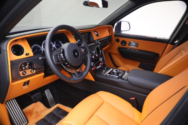 Used 2024 Rolls-Royce Black Badge Cullinan for sale $419,900 at Alfa Romeo of Greenwich in Greenwich CT 06830 17