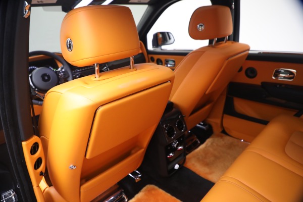 Used 2024 Rolls-Royce Black Badge Cullinan for sale $419,900 at Alfa Romeo of Greenwich in Greenwich CT 06830 20