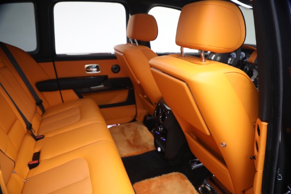 Used 2024 Rolls-Royce Black Badge Cullinan for sale $419,900 at Alfa Romeo of Greenwich in Greenwich CT 06830 26