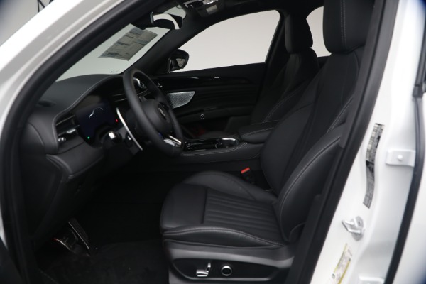 New 2026 Maserati Grecale Modena V6 for sale $91,031 at Alfa Romeo of Greenwich in Greenwich CT 06830 14
