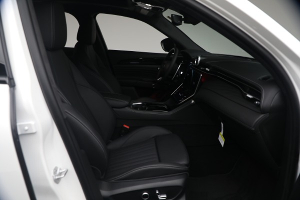 New 2026 Maserati Grecale Modena for sale $95,345 at Alfa Romeo of Greenwich in Greenwich CT 06830 16