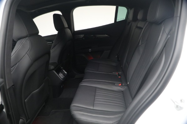 New 2026 Maserati Grecale Modena for sale $95,345 at Alfa Romeo of Greenwich in Greenwich CT 06830 18