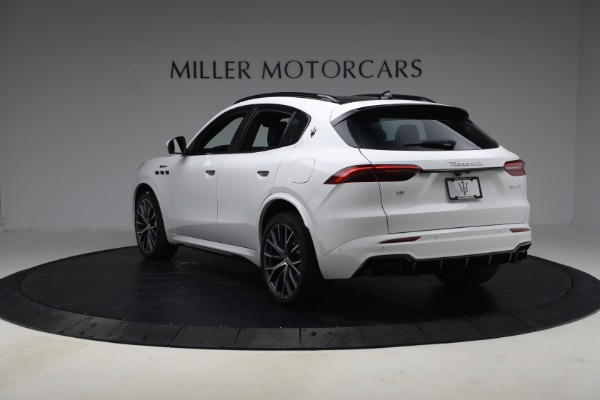 New 2026 Maserati Grecale Modena for sale $95,345 at Alfa Romeo of Greenwich in Greenwich CT 06830 5