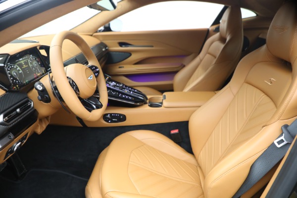 New 2026 Aston Martin Vantage S for sale $249,800 at Alfa Romeo of Greenwich in Greenwich CT 06830 17