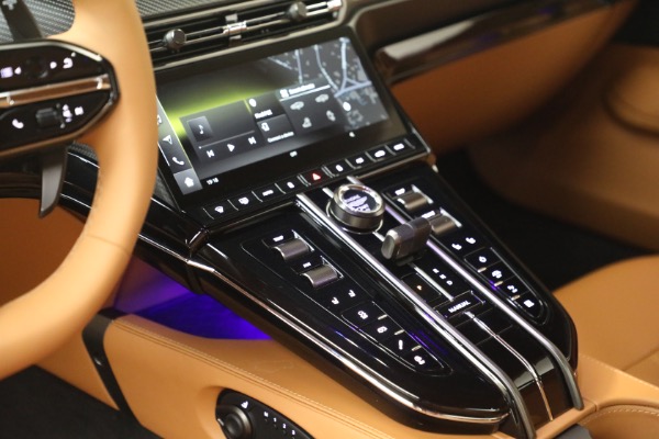 New 2026 Aston Martin Vantage S for sale $249,800 at Alfa Romeo of Greenwich in Greenwich CT 06830 20