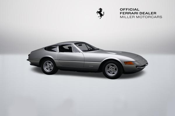 Used 1971 Ferrari 365GTB/4 Daytona for sale $750,000 at Alfa Romeo of Greenwich in Greenwich CT 06830 10