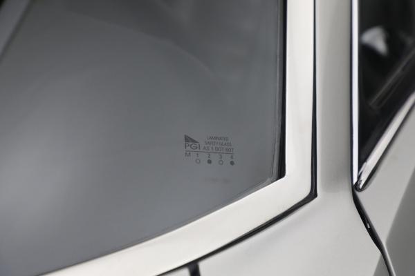 Used 1971 Ferrari 365GTB/4 Daytona for sale $750,000 at Alfa Romeo of Greenwich in Greenwich CT 06830 18