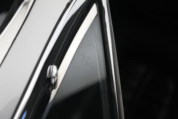 Used 1971 Ferrari 365GTB/4 Daytona for sale $750,000 at Alfa Romeo of Greenwich in Greenwich CT 06830 19