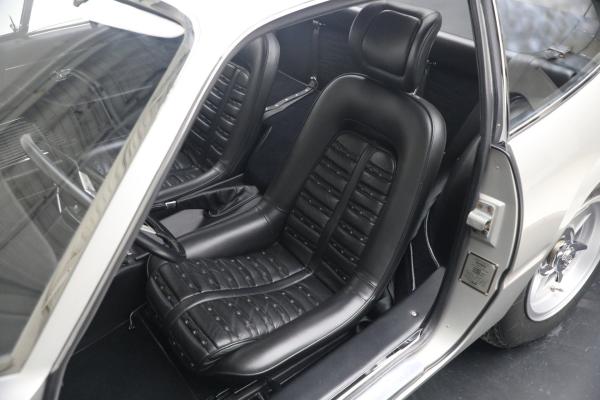 Used 1971 Ferrari 365GTB/4 Daytona for sale $750,000 at Alfa Romeo of Greenwich in Greenwich CT 06830 26